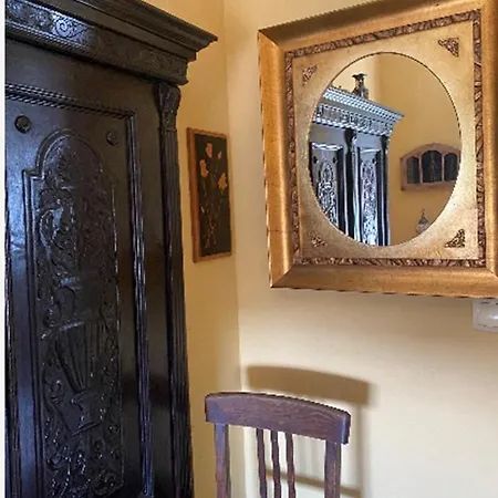 New Cozy, Stylish With Special Eclectic Vibe In The Heart Of Vracar Апартаменты *